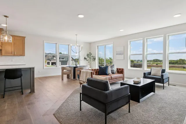 $714,900 | 18612 Icebox Lane, Lakeville, MN 55044