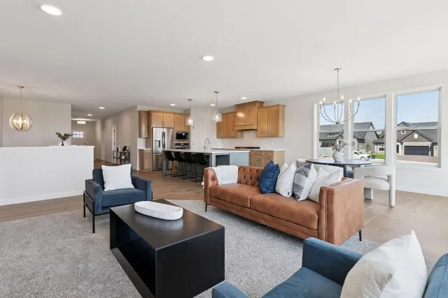 $714,900 | 18612 Icebox Lane, Lakeville, MN 55044