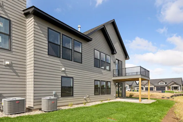 $714,900 | 18612 Icebox Lane, Lakeville, MN 55044