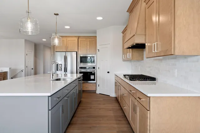 $714,900 | 18612 Icebox Lane, Lakeville, MN 55044