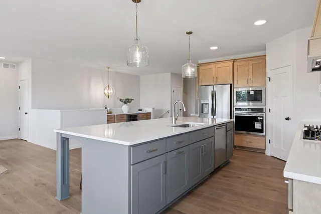 $714,900 | 18612 Icebox Lane, Lakeville, MN 55044