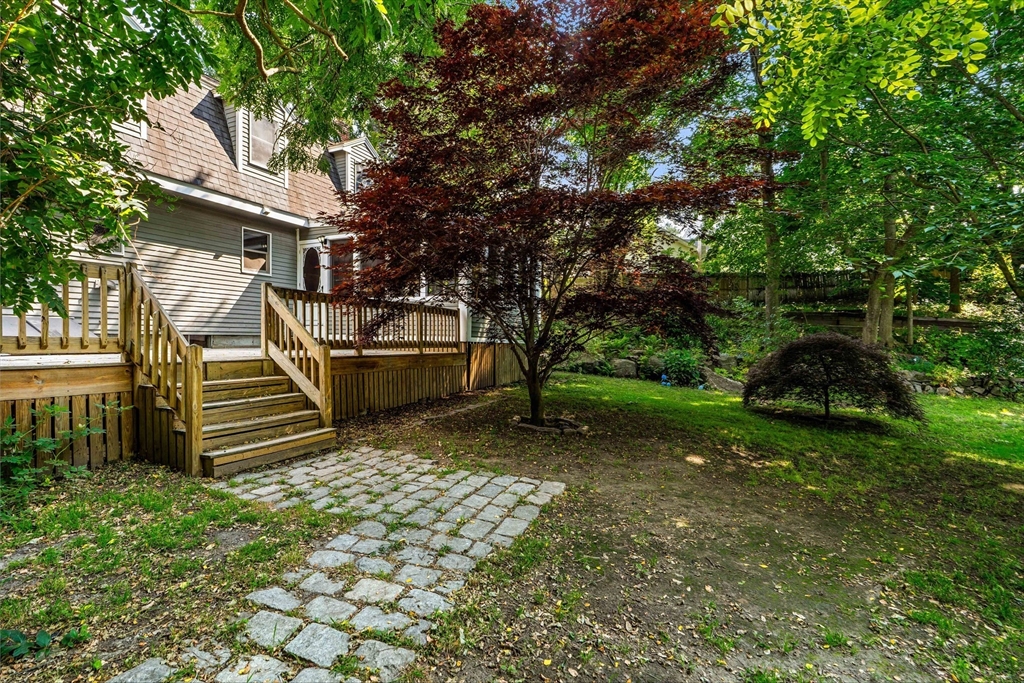 89 West Meadow Road Lowell, MA 01854 - Photo 38 of 42