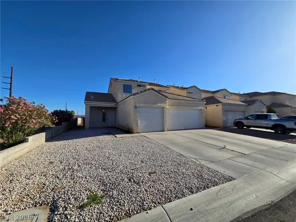 $429,900 | 5985 Reflection Point Court, Las Vegas, NV 89110