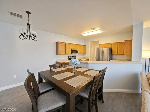 $429,900 | 5985 Reflection Point Court, Las Vegas, NV 89110