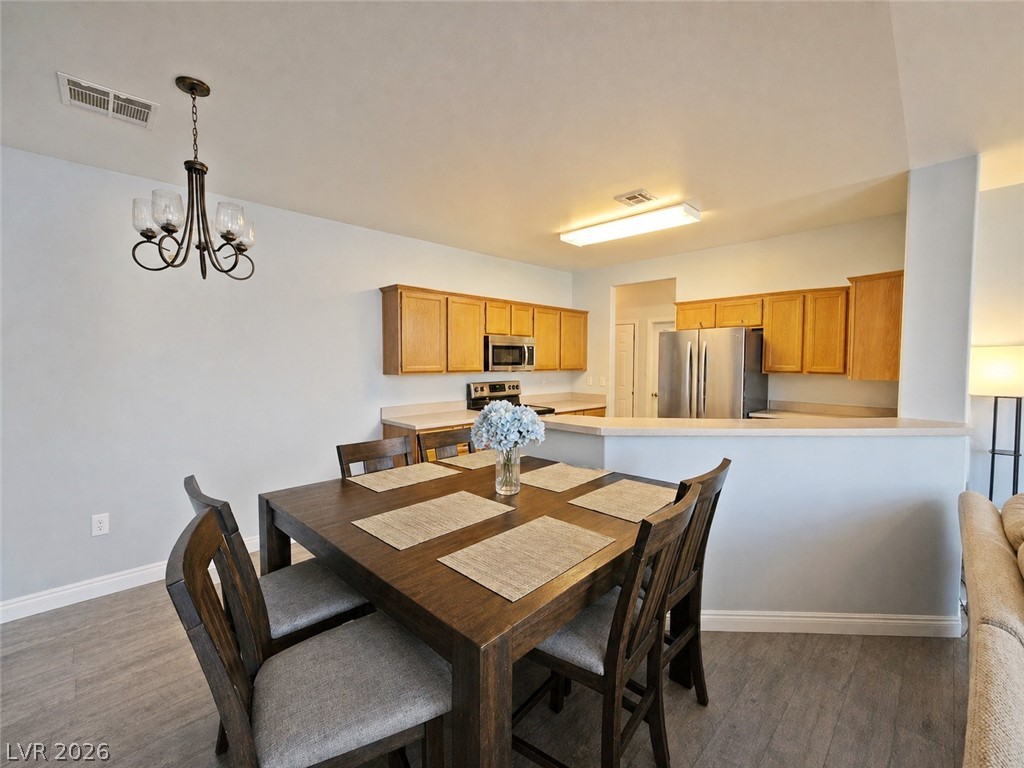 5985 Reflection Point Court Las Vegas, NV 89110 - Photo 4 of 12