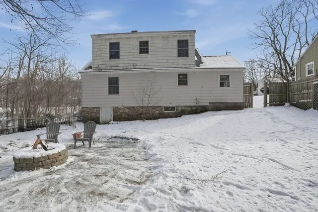 $389,900 | 17 Goucher Avenue, Worcester, MA 01605