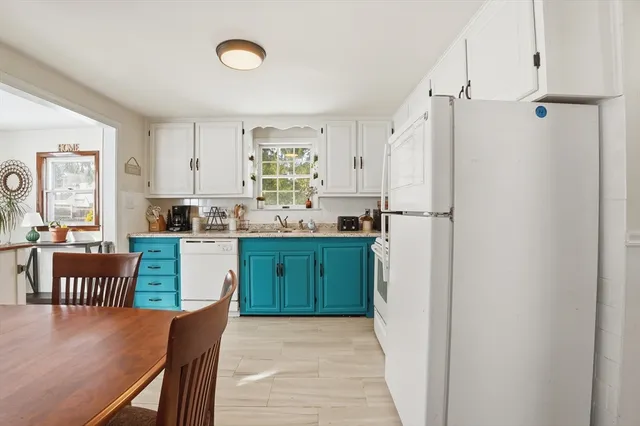 $389,900 | 17 Goucher Avenue, Worcester, MA 01605