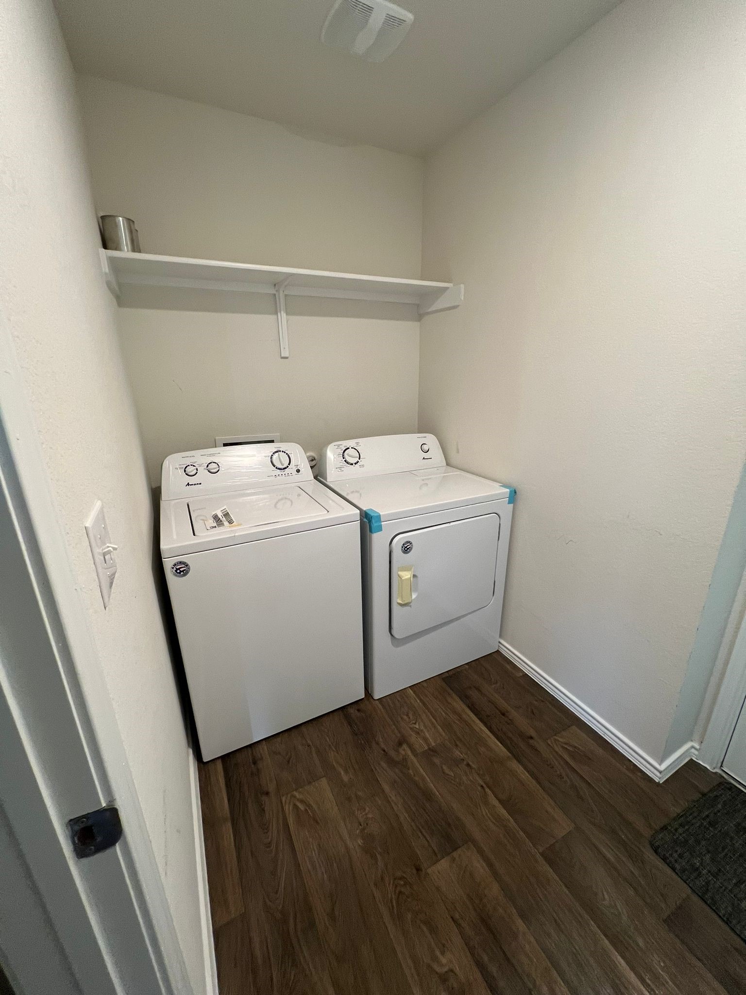 14901 Bajada Rd Manor Manor, TX 78653 - Photo 9 of 14 a utility room with dryer and washer