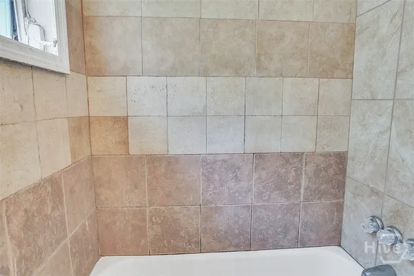 $1,400 | 1013 Carroll Street, Savannah, GA 31415