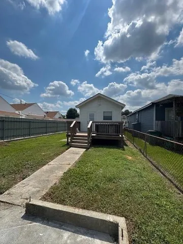 $1,900 | 1011 9th Street, Gretna, LA 70053