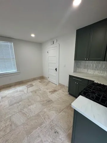 $1,900 | 1011 9th Street, Gretna, LA 70053