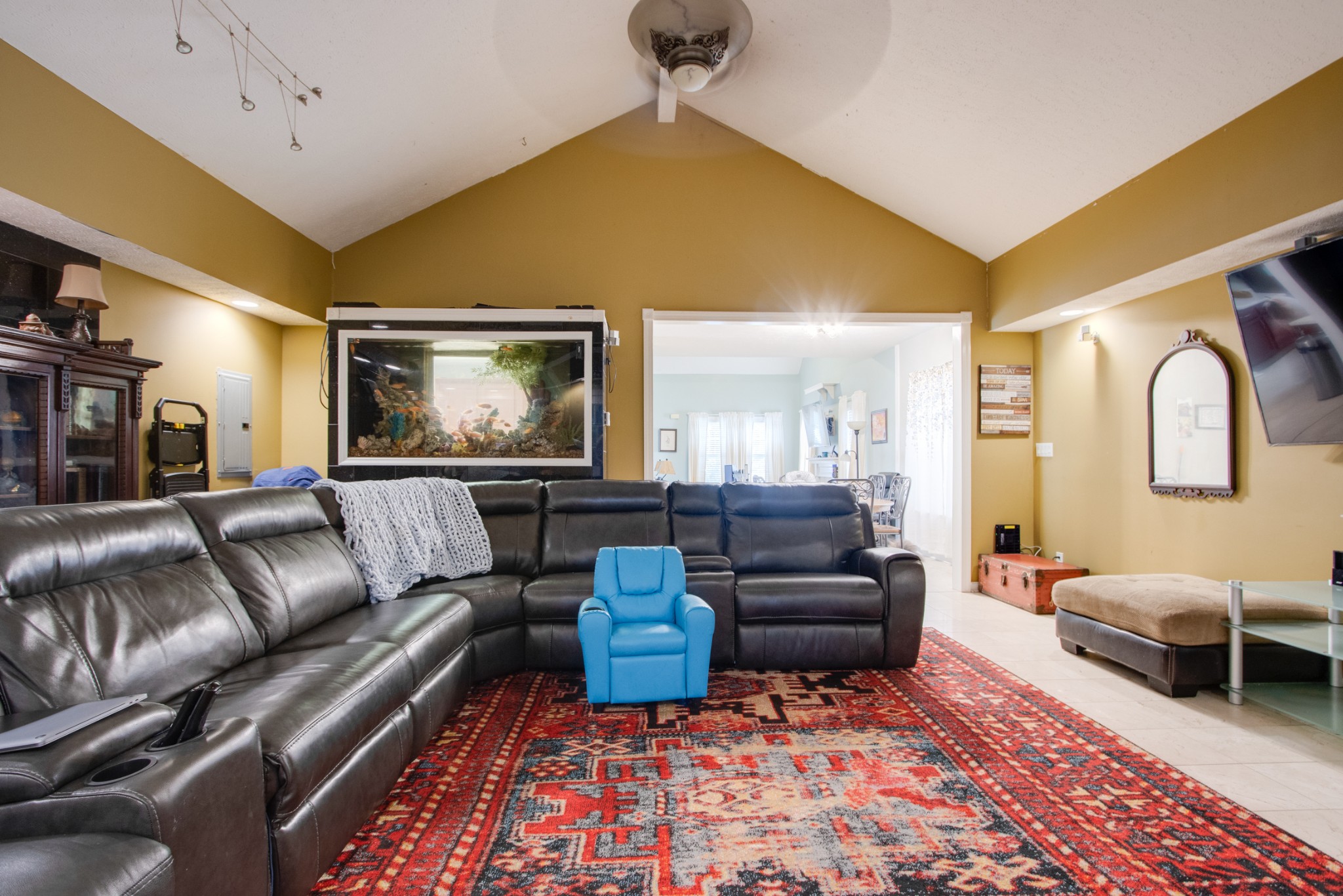 2832 Rader Ridge Court Antioch, TN 37013 - Photo 11 of 26 a living room with furniture and a lamp