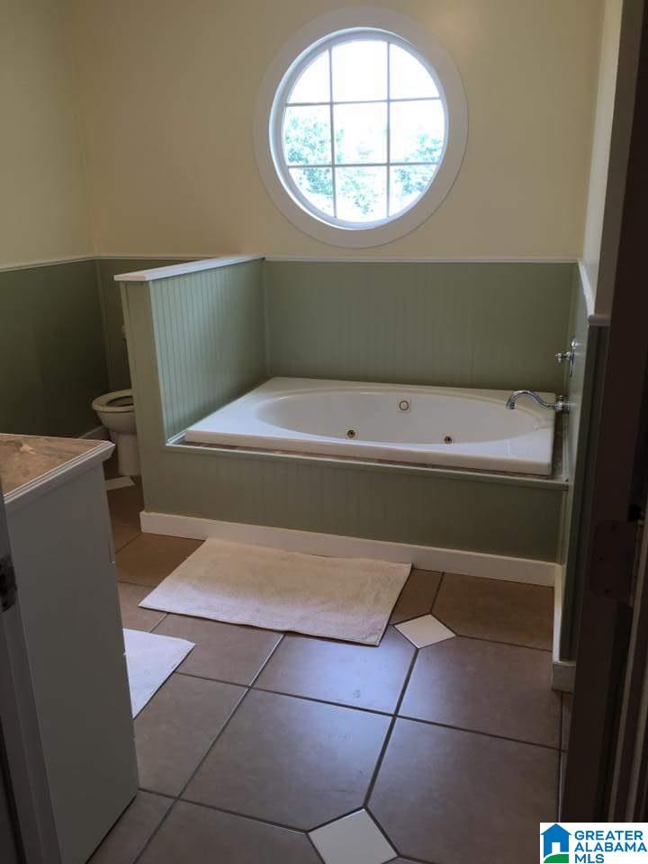 7334 Franklin Drive Bessemer, AL 35023 - Photo 14 of 37