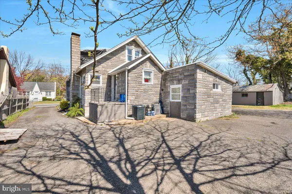 $389,999 | 36 Cressmont Avenue, Blackwood, NJ 08012