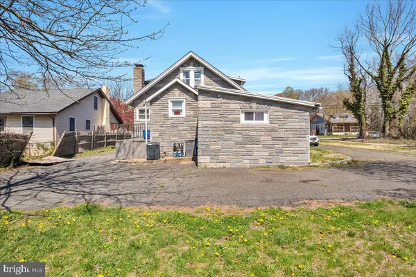 $389,999 | 36 Cressmont Avenue, Blackwood, NJ 08012