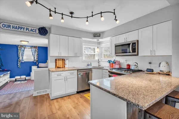 $389,999 | 36 Cressmont Avenue, Blackwood, NJ 08012