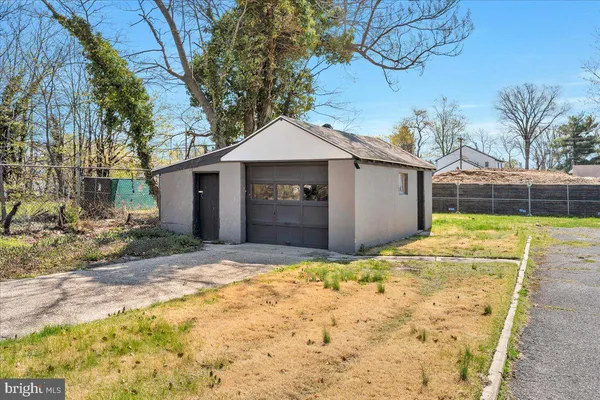 $389,999 | 36 Cressmont Avenue, Blackwood, NJ 08012