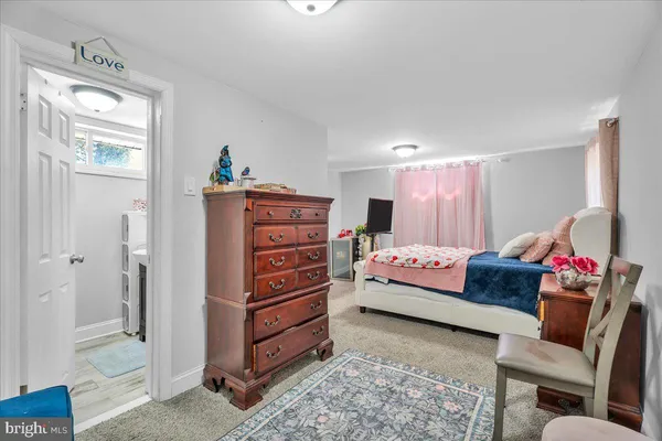 $389,999 | 36 Cressmont Avenue, Blackwood, NJ 08012