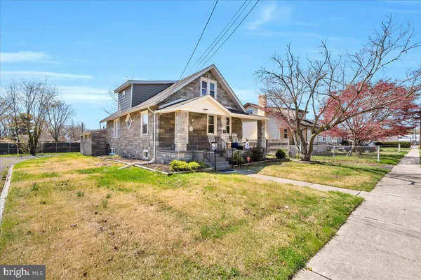 $389,999 | 36 Cressmont Avenue, Blackwood, NJ 08012