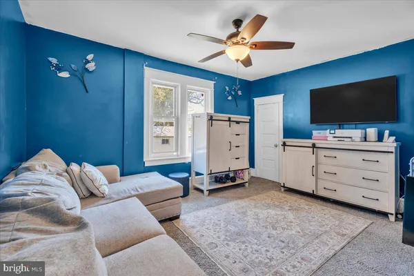 $389,999 | 36 Cressmont Avenue, Blackwood, NJ 08012