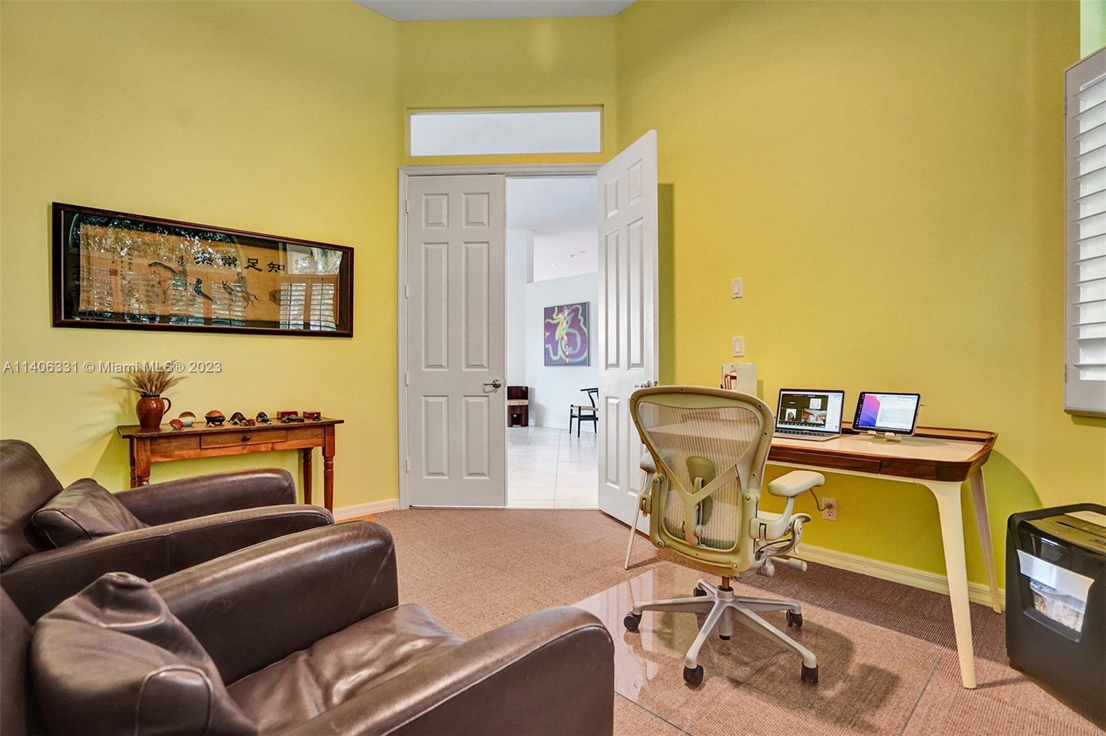 308 Mallard Road Weston, FL 33327 - Photo 13 of 43 Gallery Image 13