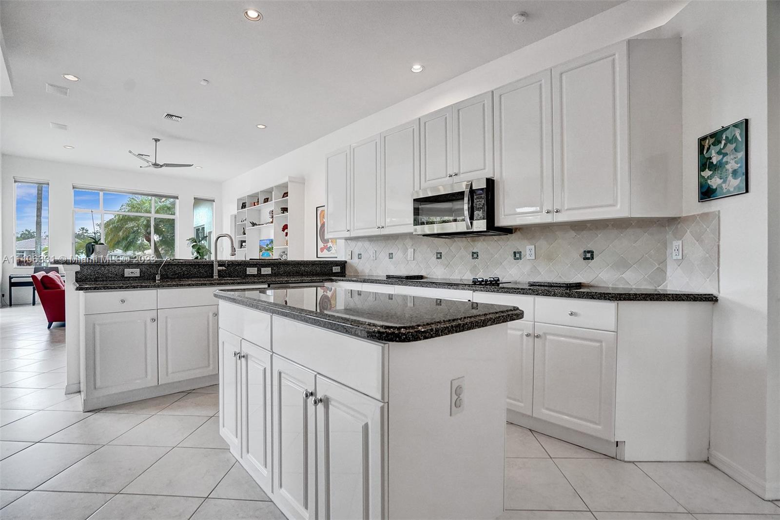 308 Mallard Road Weston, FL 33327 - Photo 18 of 43 Gallery Image 18