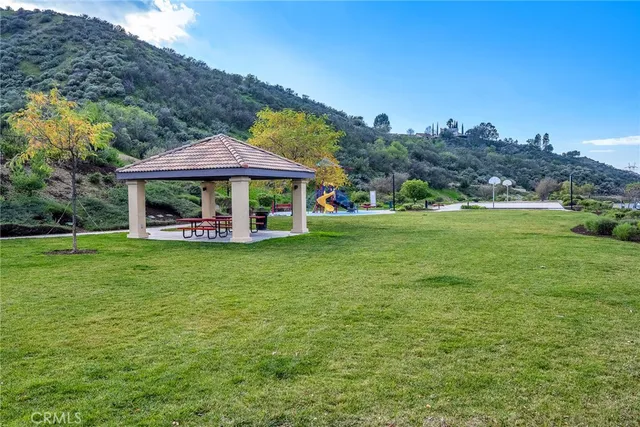 $1,049,000 | 28217 Nield Court, Saugus, CA 91350