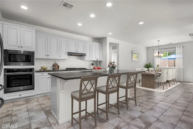 $1,049,000 | 28217 Nield Court, Saugus, CA 91350