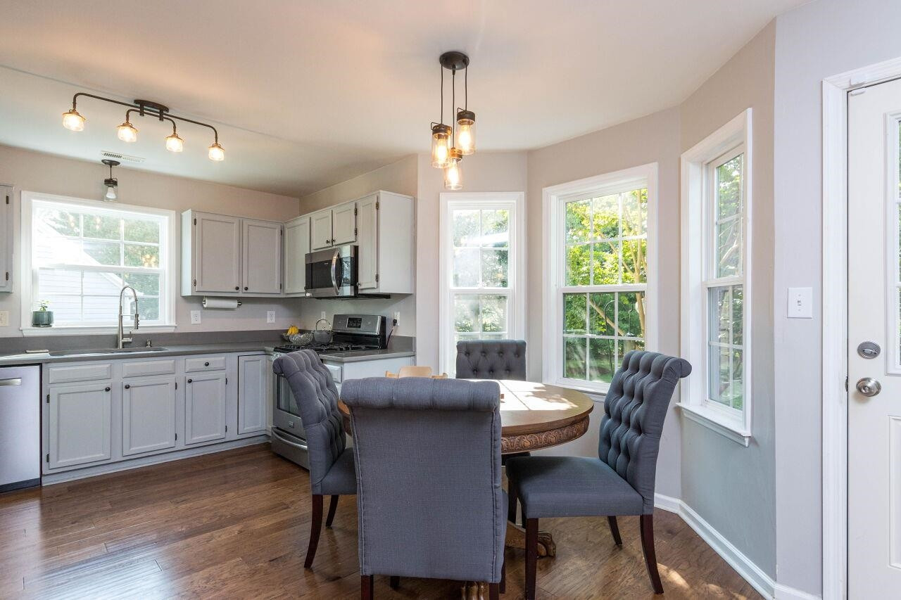 12 Rattan Bay Court Durham, NC 27713 - Photo 11 of 33 Breakfast Nook w/Bay Window