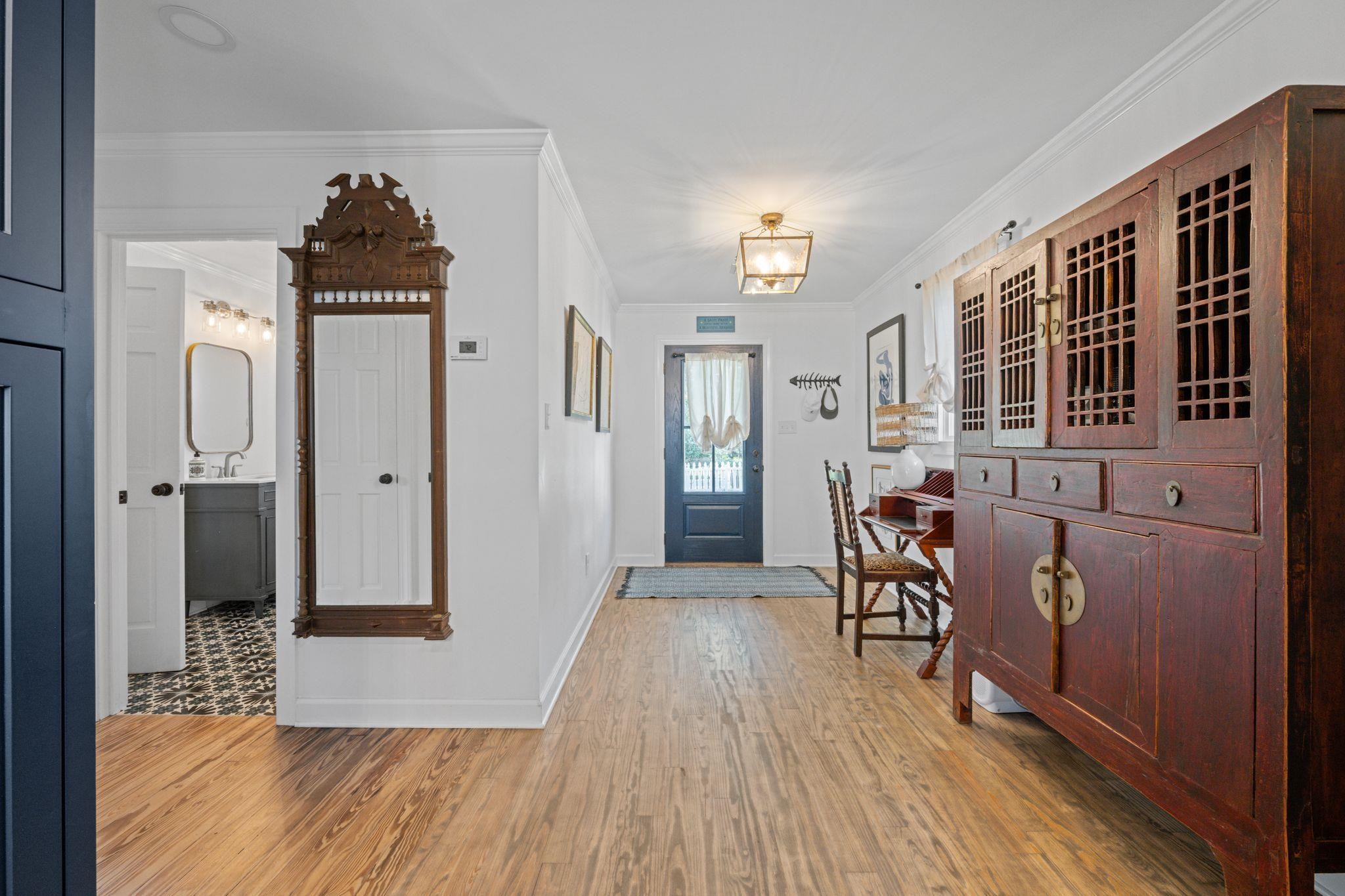 7646 Spring Branch Road Elberta, AL 36530 - Photo 6 of 85 Entrance Foyer