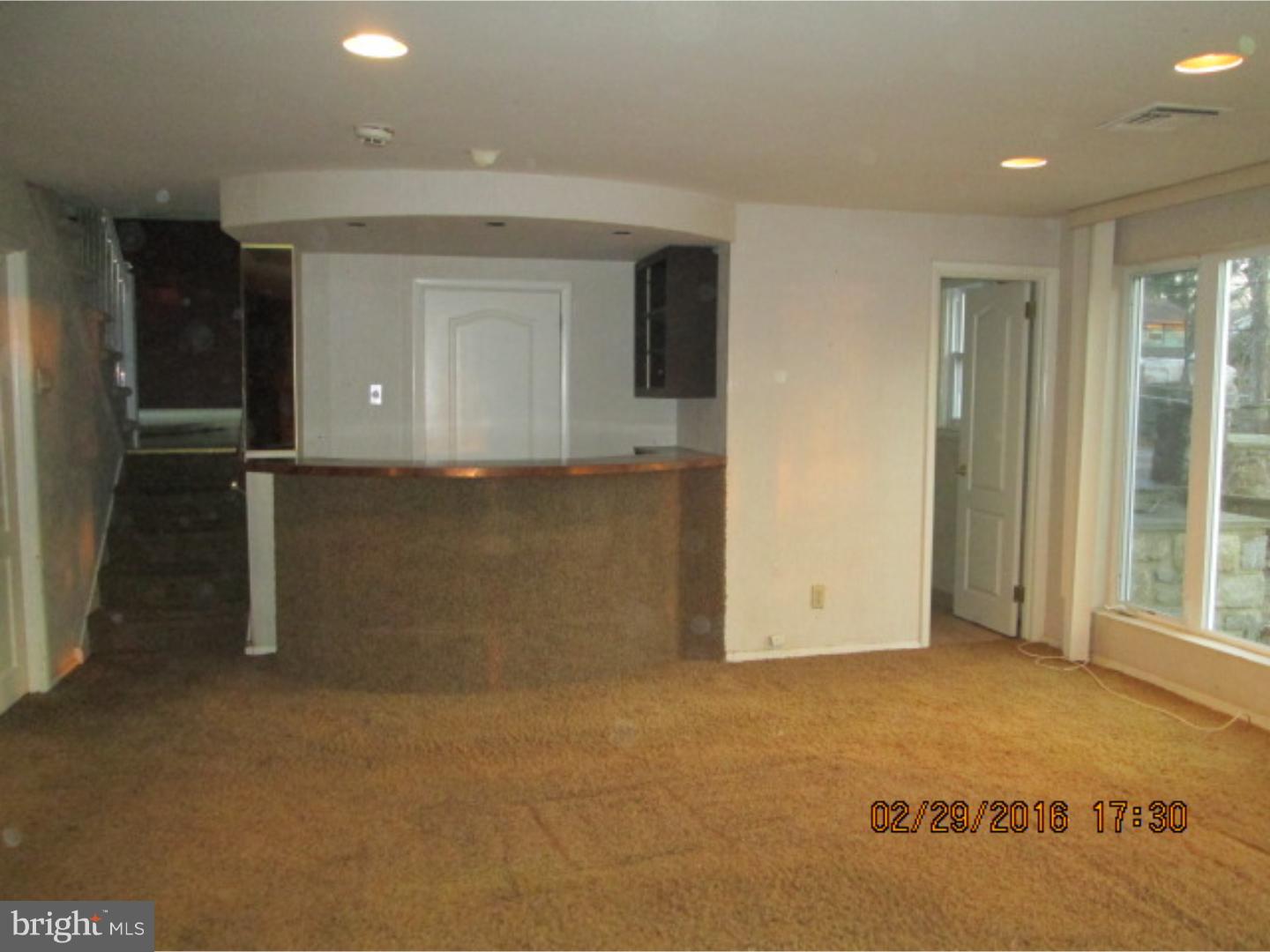52 Andrew Road Huntingdon Valley, PA 19006 - Photo 10 of 22 Family Room