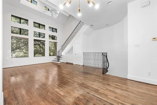 $450,000 | 1903 Summer Street, Houston, TX 77007