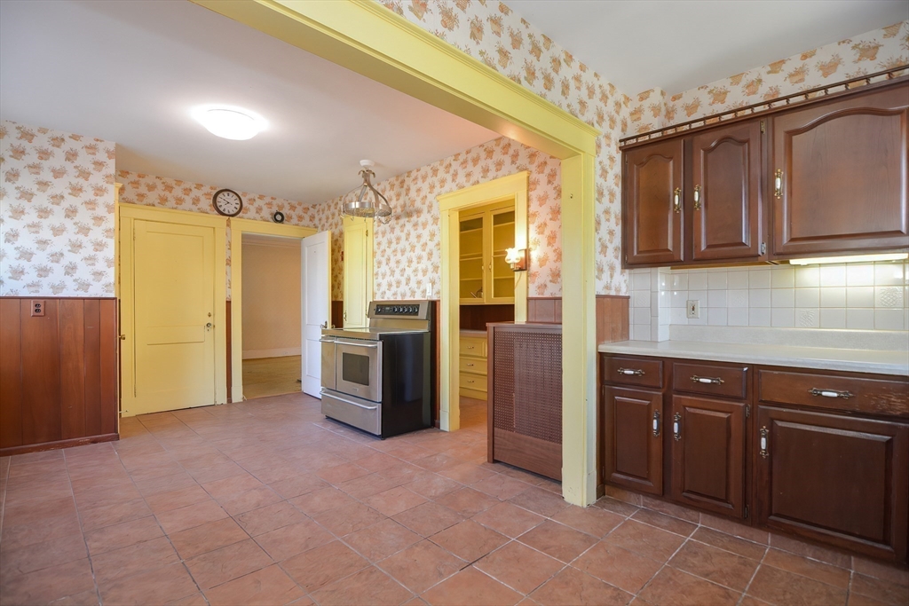 1 Columbus Road Peabody, MA 01960 - Photo 12 of 34 Gallery Image 12
