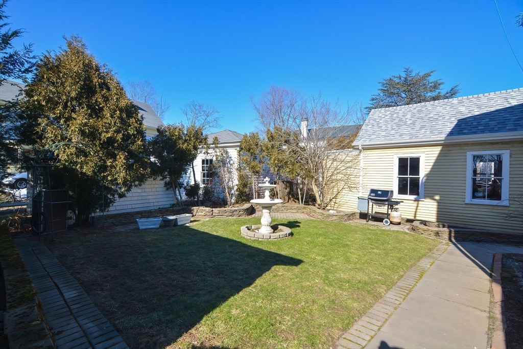 1 Columbus Road Peabody, MA 01960 - Photo 3 of 34 Gallery Image 3