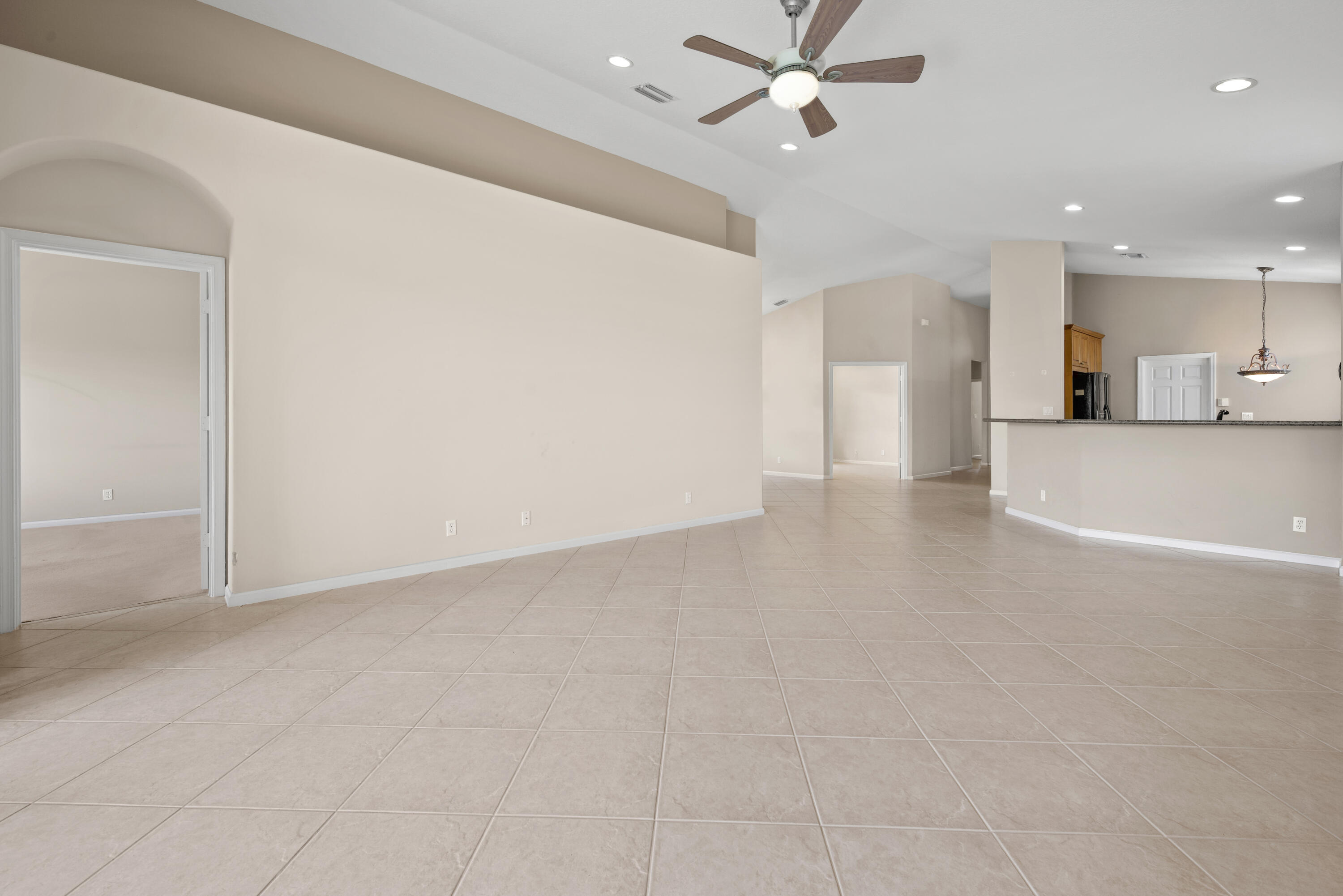 7086 Del Corso Lane Delray Beach, FL 33446 - Photo 27 of 66 DSC_8163