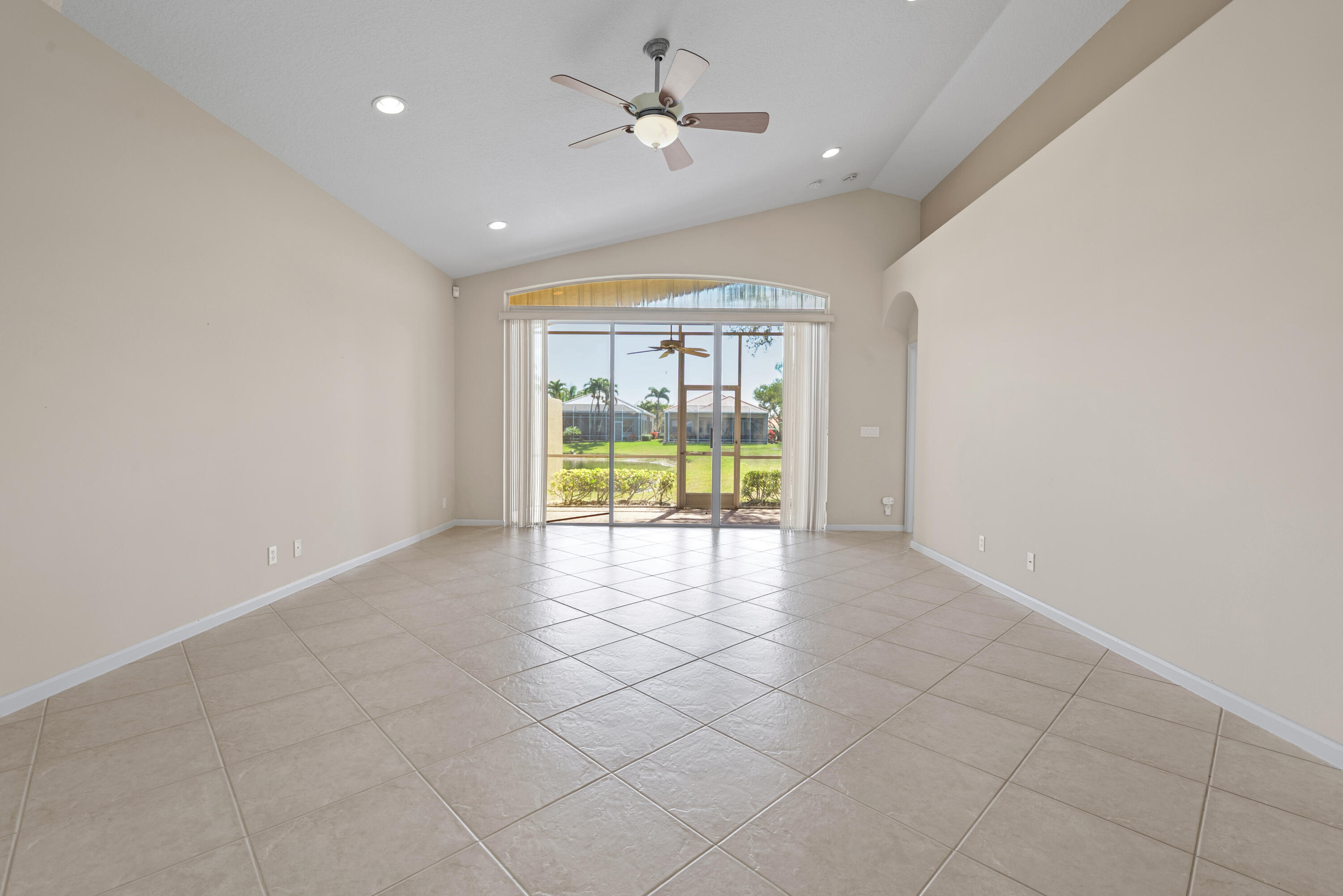 7086 Del Corso Lane Delray Beach, FL 33446 - Photo 28 of 66 DSC_8157