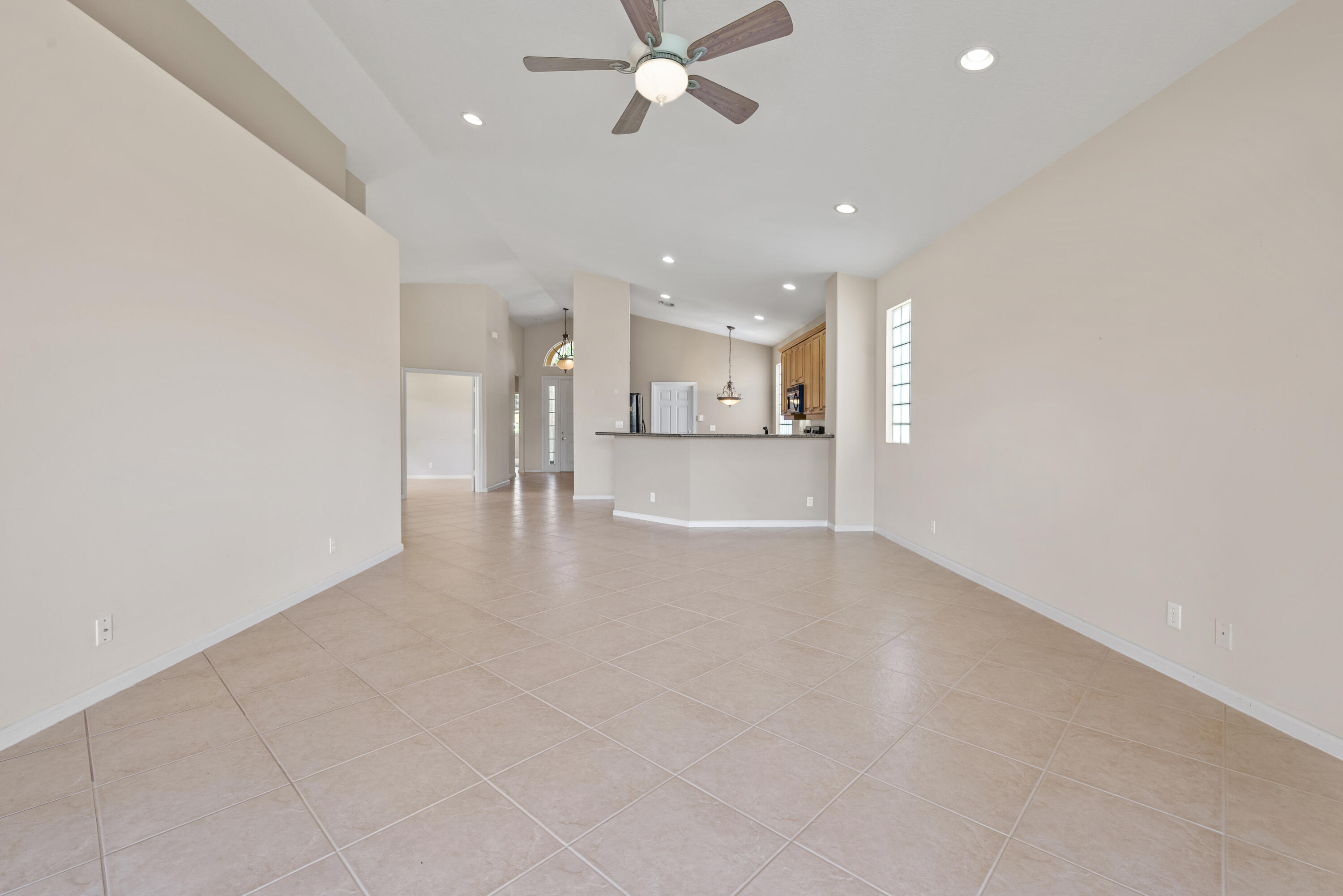 7086 Del Corso Lane Delray Beach, FL 33446 - Photo 36 of 66 DSC_8202
