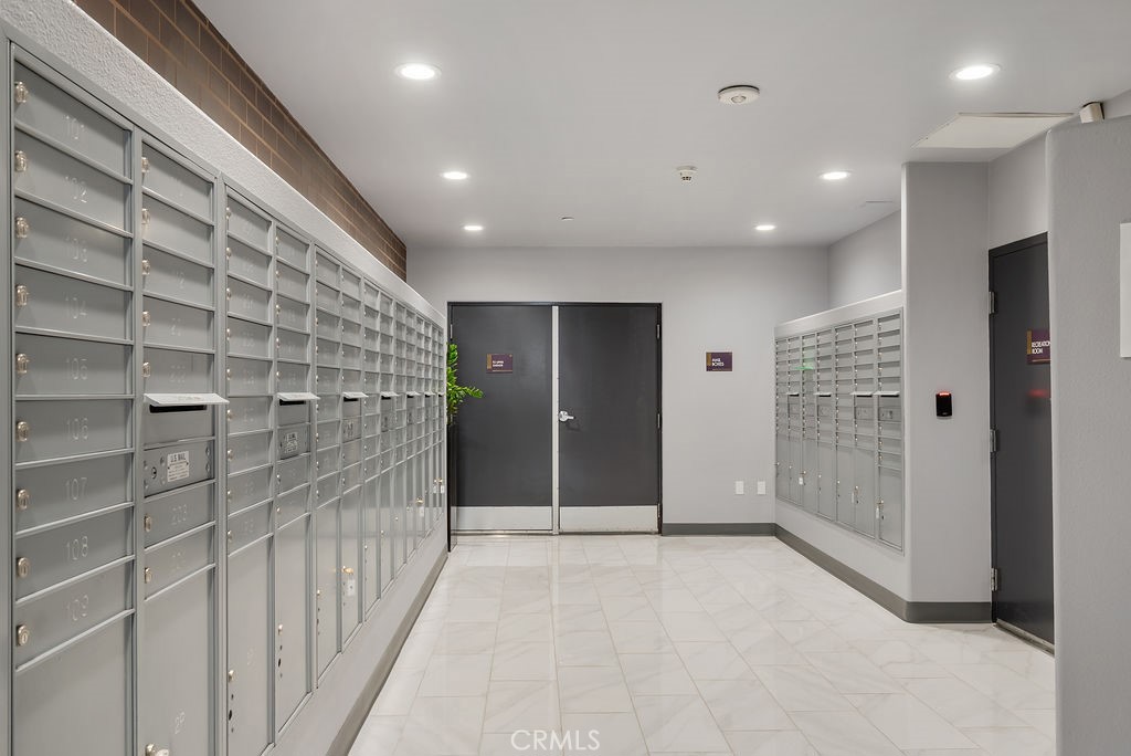629 Traction Avenue, Unit 312 Los Angeles, CA 90013 - Photo 35 of 45 a view of entryway with stairs