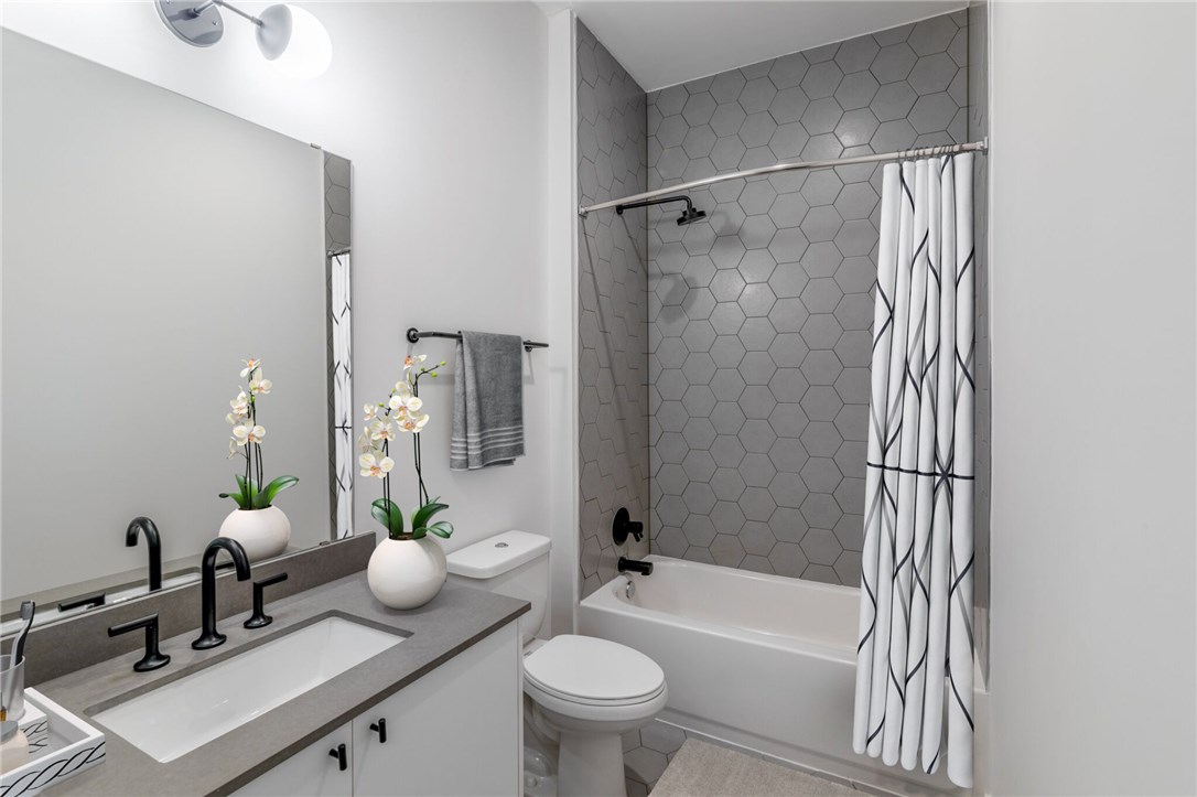 800 Embassy Drive, Unit 407 Austin, TX 78702 - Photo 5 of 39