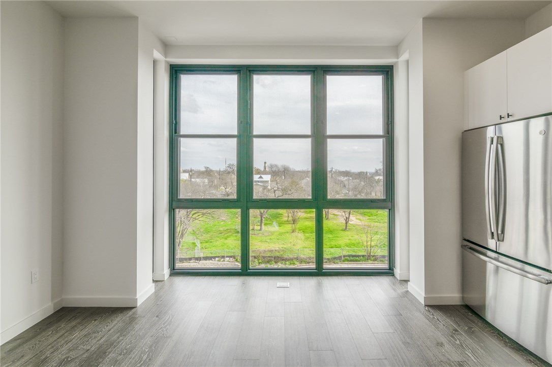 800 Embassy Drive, Unit 407 Austin, TX 78702 - Photo 7 of 39