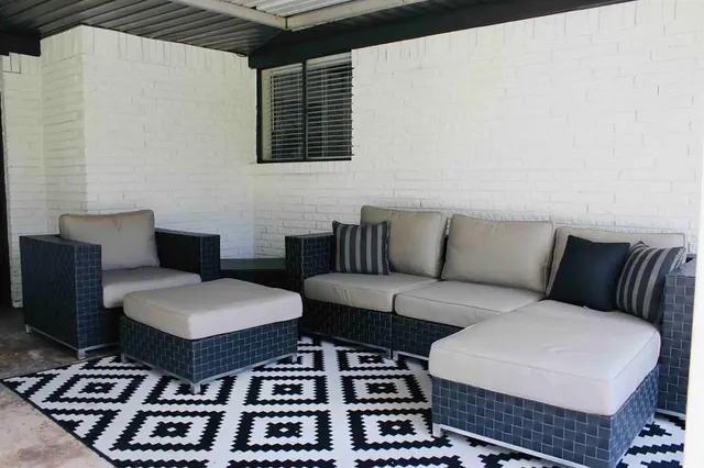 $7,000 | 10007 Dale Crest Drive, Dallas, TX 75229