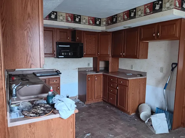 $137,249 | 503 South Leavitt Street, Brazil, IN 47834