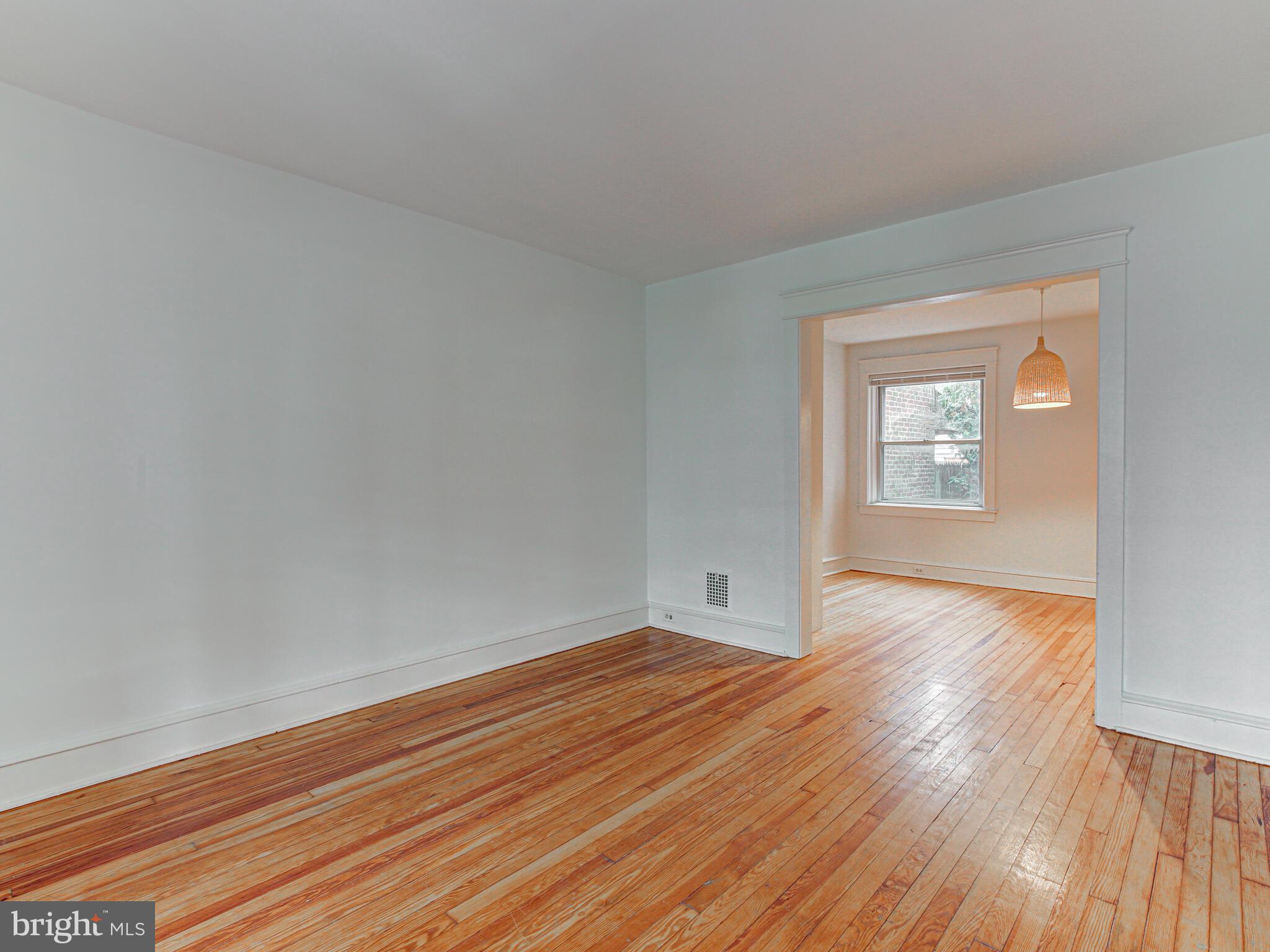 4 Vernon Road Havertown, PA 19083 - Photo 4 of 20