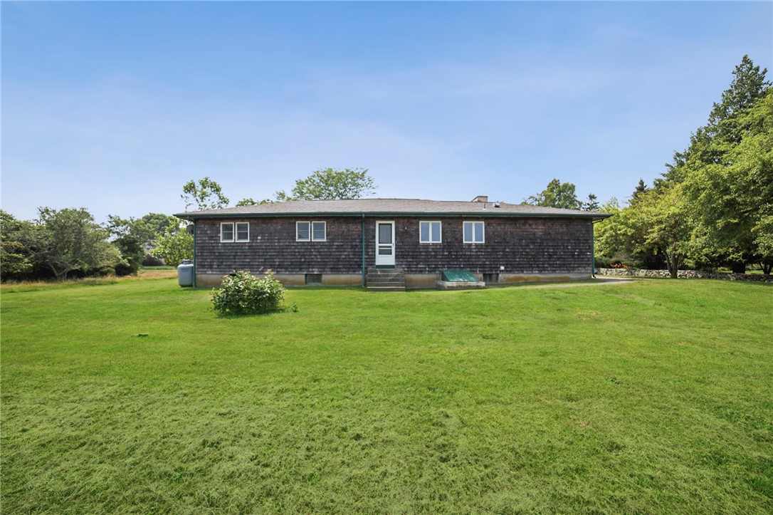 306 West Main Road Little Compton, RI 02837 - Photo 17 of 22