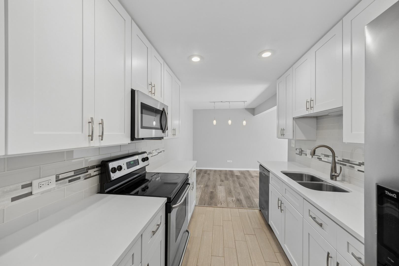 1025 Randolph Street, Unit 112 Oak Park, IL 60302 - Photo 9 of 25