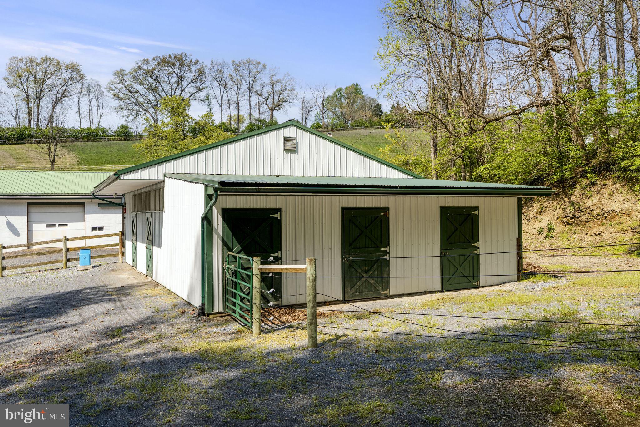110 Wooltown Road Wernersville, PA 19565 - Photo 25 of 123
