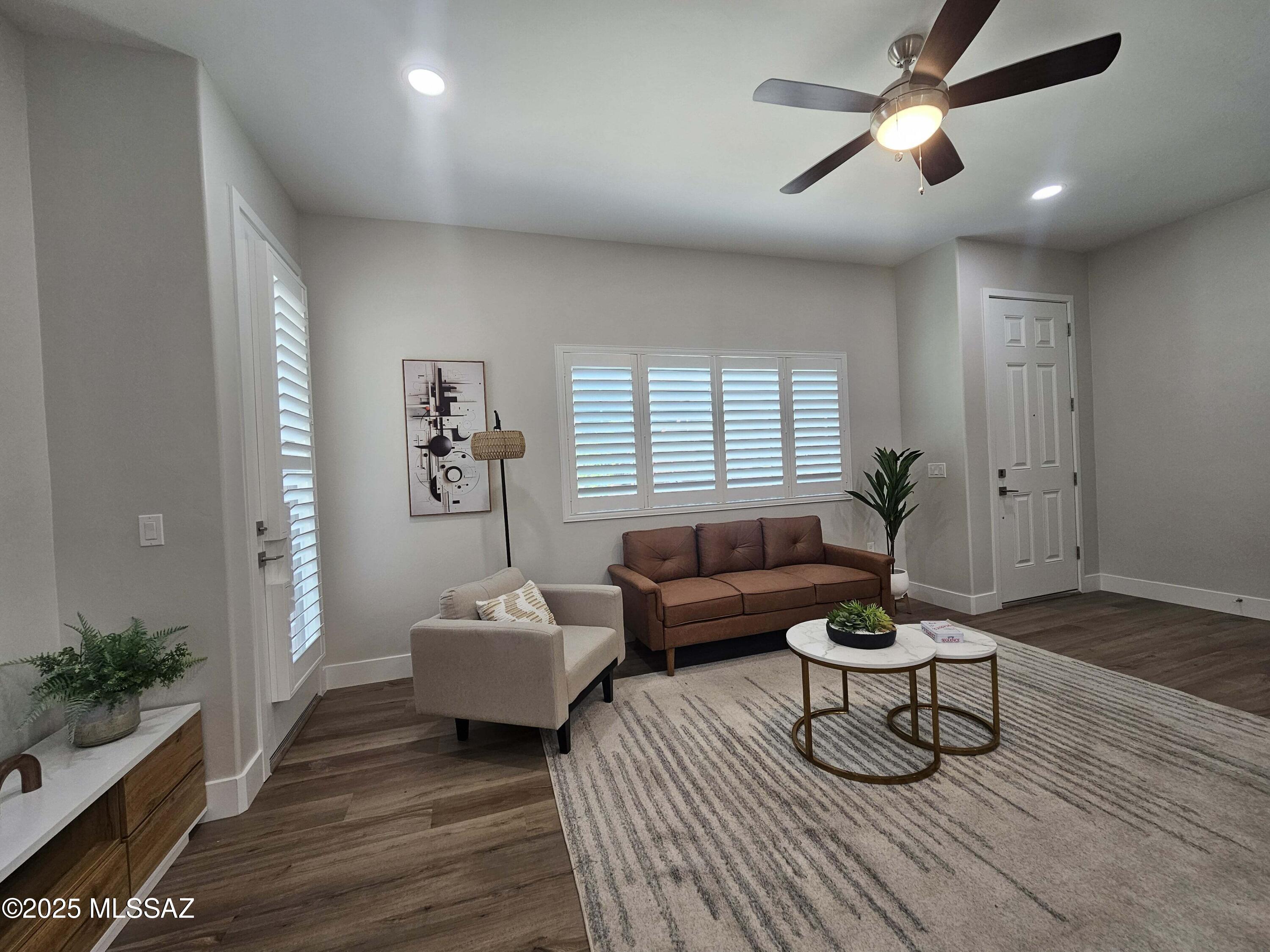 2020 East River Road, Unit 102 Tucson, AZ 85718 - Photo 12 of 21