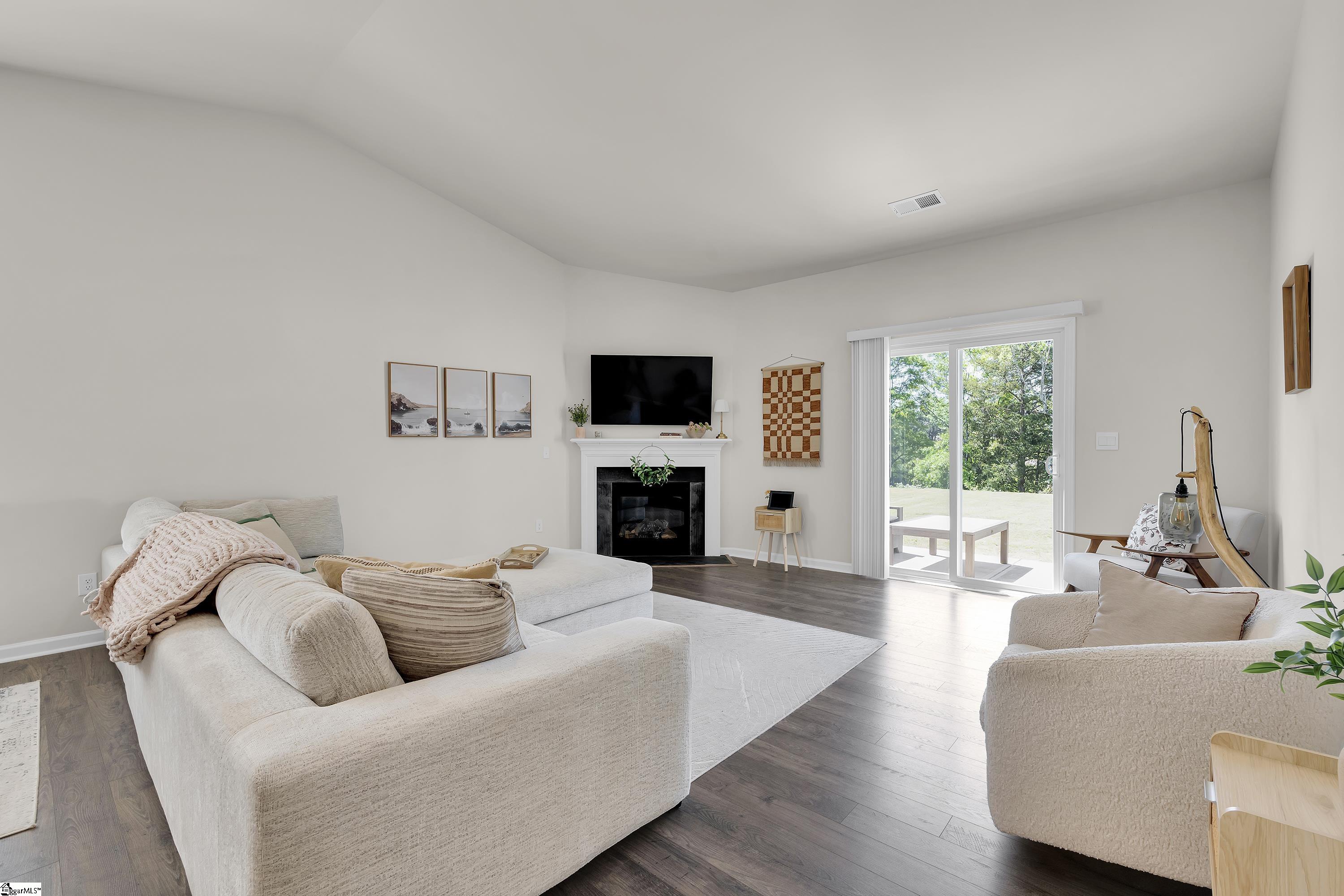 76 Oak Edge Lane Greer, SC 29651 - Photo 5 of 18