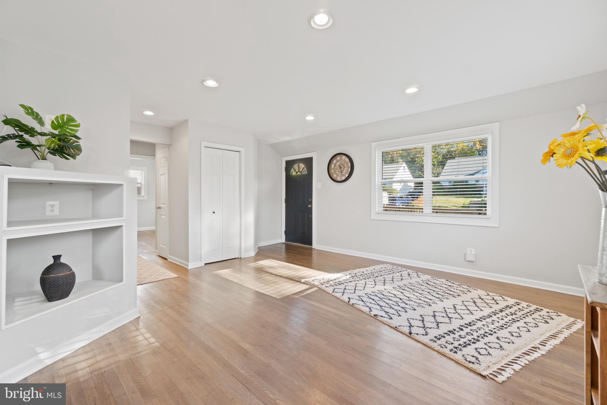 12602 Holdridge Road Silver Spring, MD 20906 - Photo 2 of 21