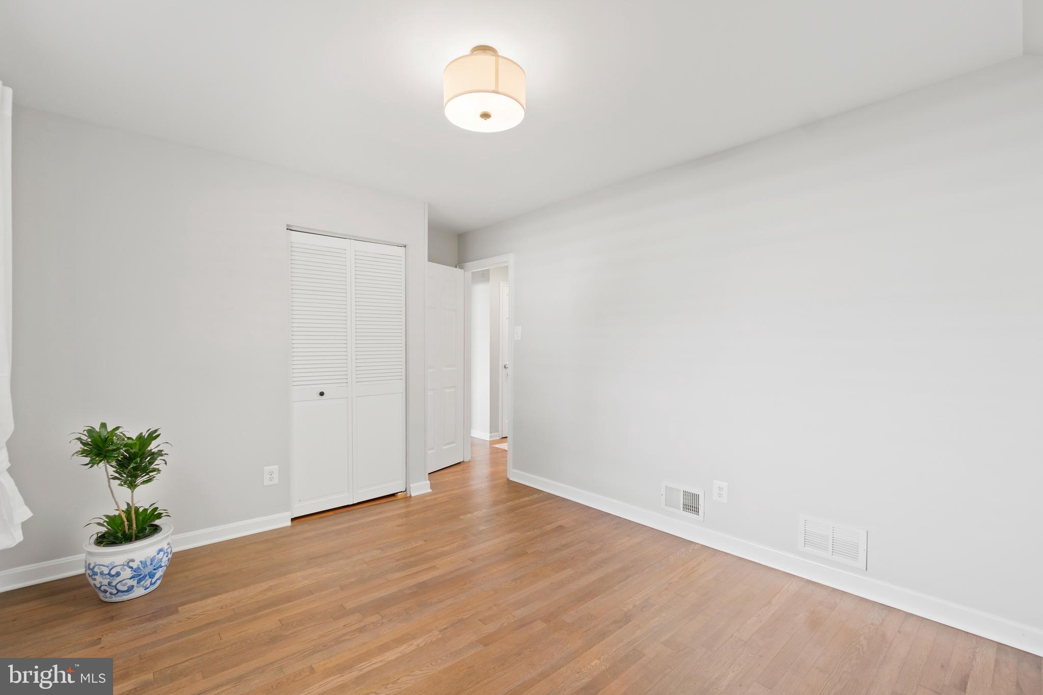 12602 Holdridge Road Silver Spring, MD 20906 - Photo 10 of 21